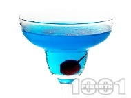 Коктейл Синьо айсберг Мартини (Blue Iceberg Martini)